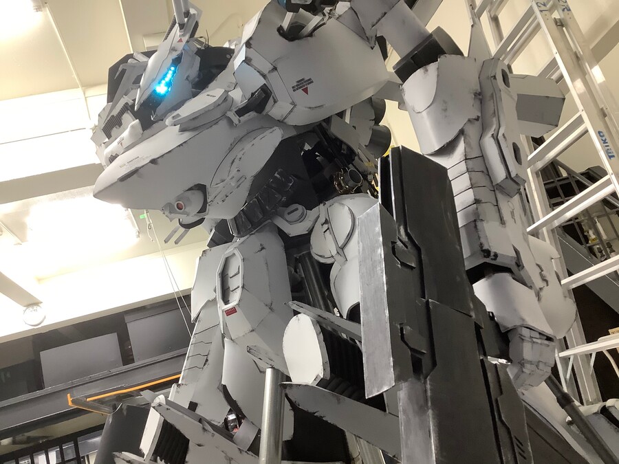 아머드코어) 화이트 글린트_3.jpg