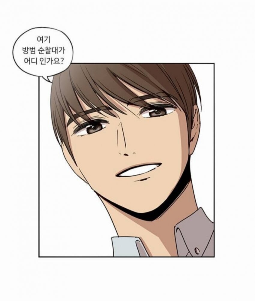 뷰군)근데 서희주 중대장이랑 수아 첫째 오빠랑 뭔가 닮은 거 같음_1.jpg
