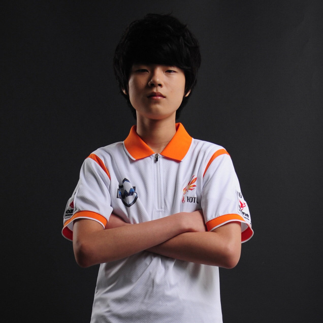 [사진]MVP 오존에서 데뷔한 '데프트' 김혁규(제공=LCK).jpg