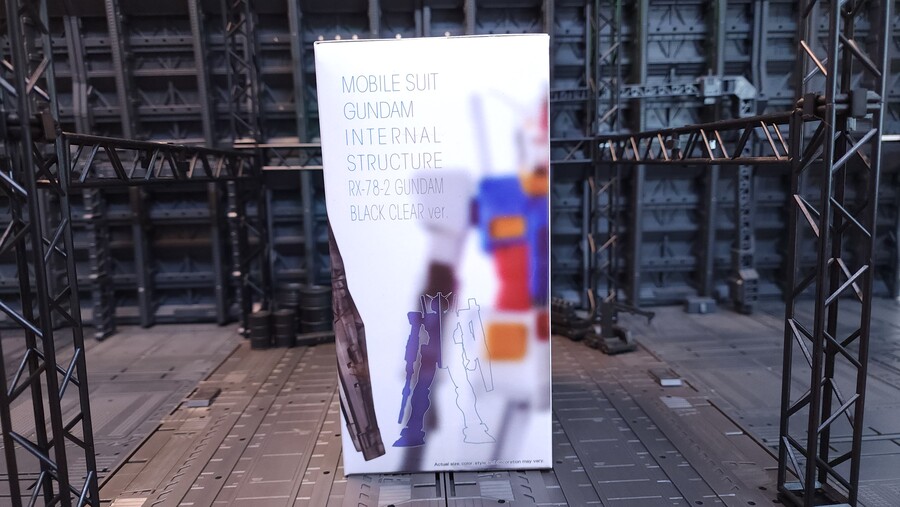 반반 클리어버젼 퍼스트건담_5.jpg