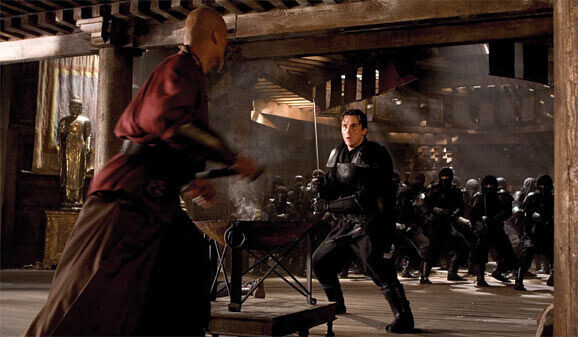 [다크나이트] 배트맨이 존나 강한 이유.jpg_2.jpg