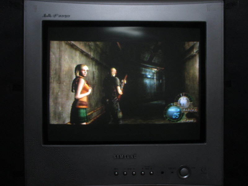 바이오 하자드 4 (11) - 브라운관 티비 화면_24.jpg