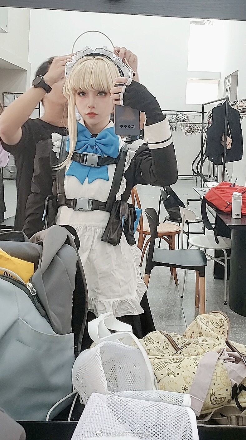 극후방) 블루아카) 노출없이 건전한 코스프레_3.jpg