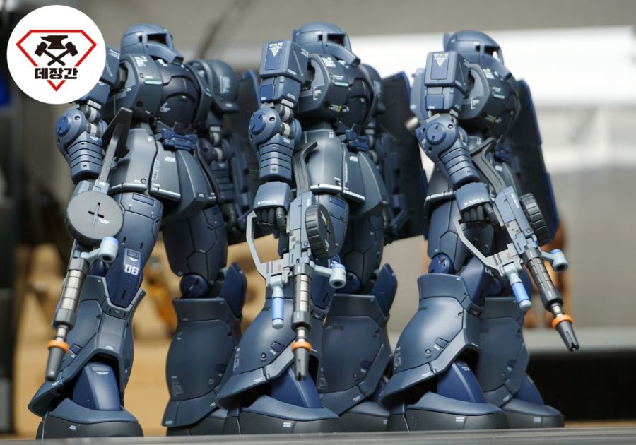 MS-05 검은 삼연성 자쿠 (사진 엄청 많아요~ ㅠㅠ)_41.jpg