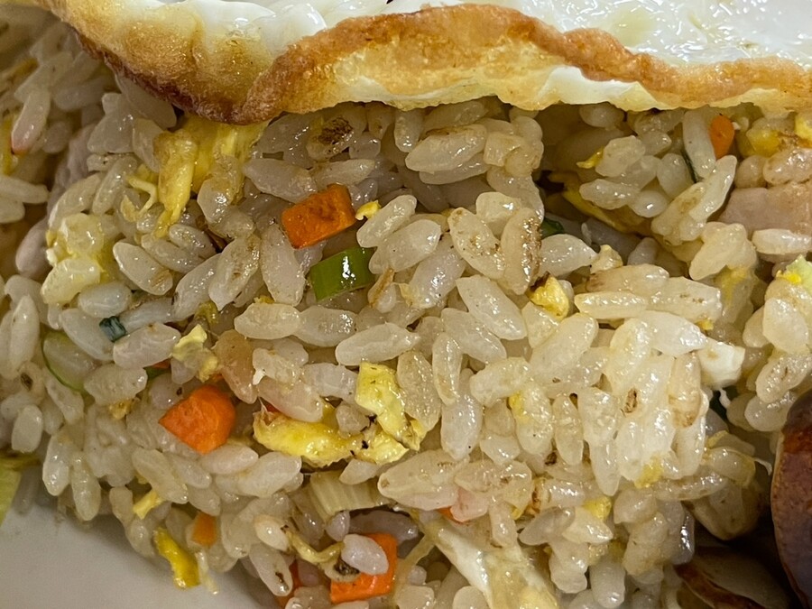 볶음밥에 짜장을 올리면 하수라고요?_7.jpeg