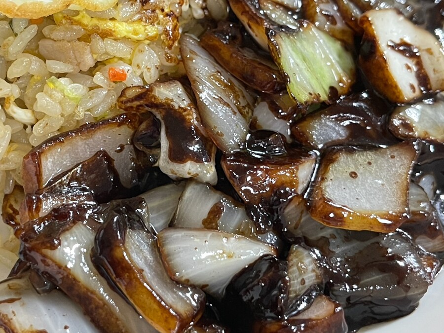 볶음밥에 짜장을 올리면 하수라고요?_6.jpeg