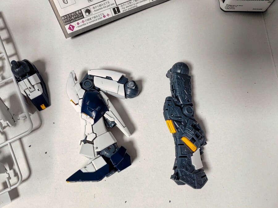 [RG] 32년 간의 기술 발전 - 뉴건담_1.jpg