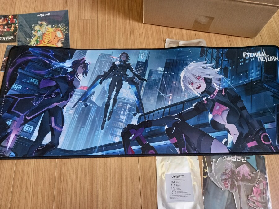 플레이엑스포) 후기겸 길티기어,이터널리턴 굿즈 사옴_16.jpg