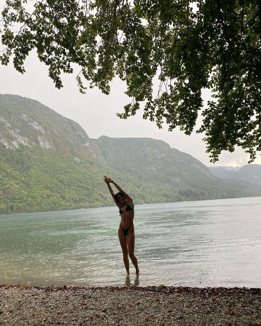 플래시 영화 슈퍼걸 배우 특.jpg_18.jpg 