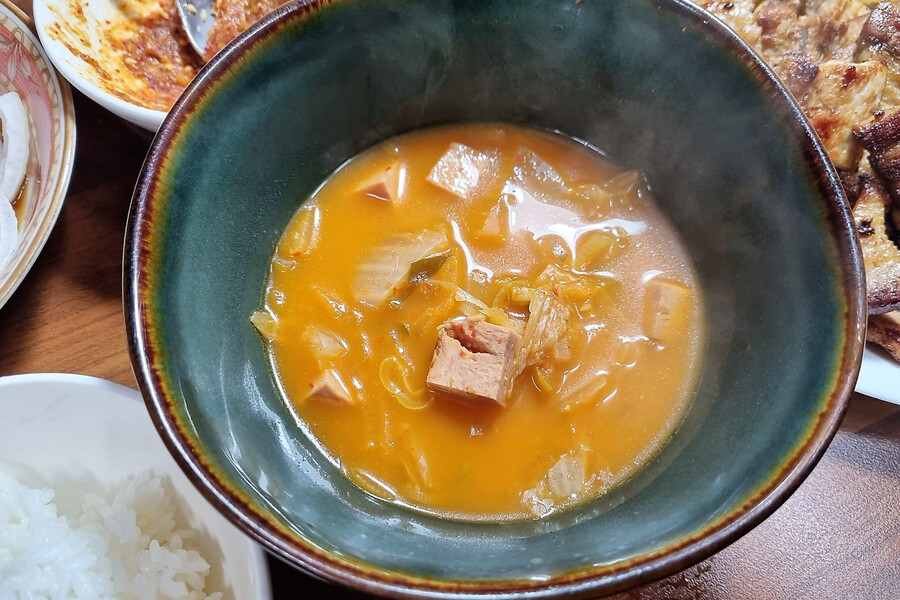 보리먹인 돼지_2.png