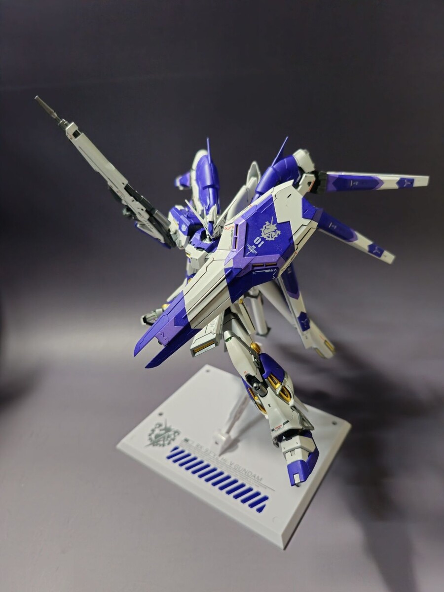[RG] 하이뉴 건담 도색 완성_4.jpg