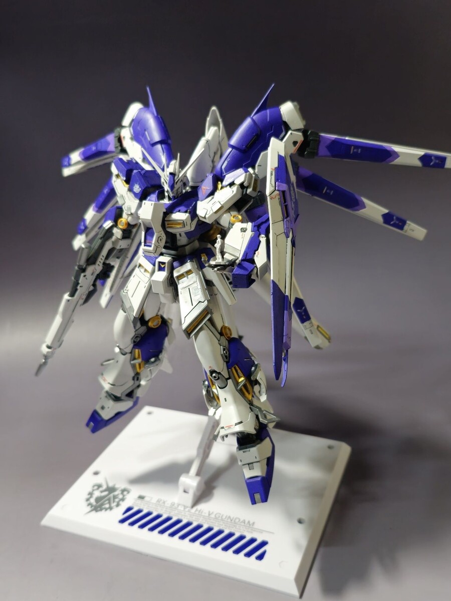 [RG] 하이뉴 건담 도색 완성_13.jpg