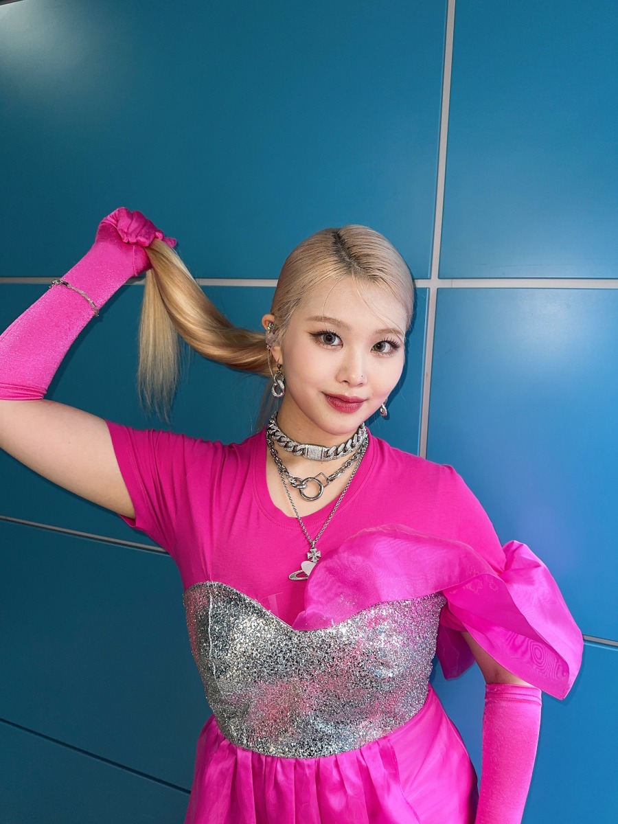 weverse_1-270917496.jpg