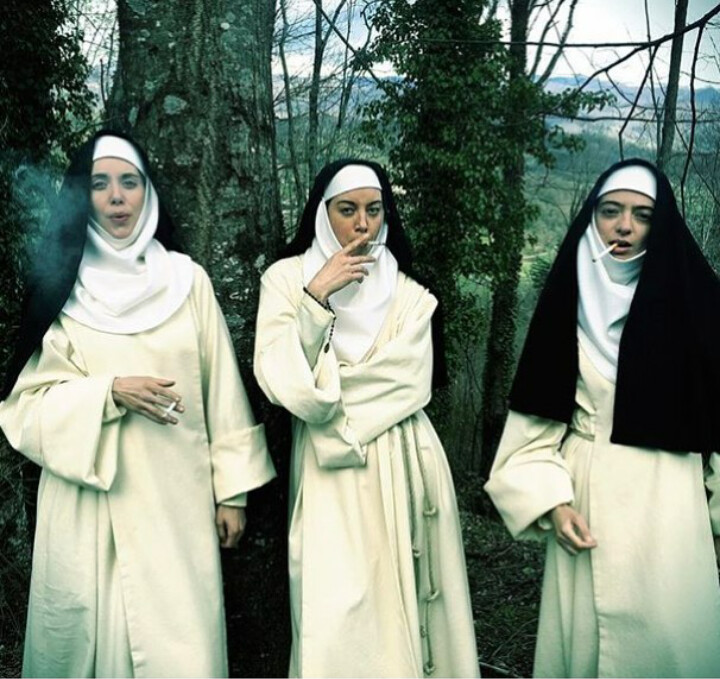 수녀님이 최고인 이유_3.png