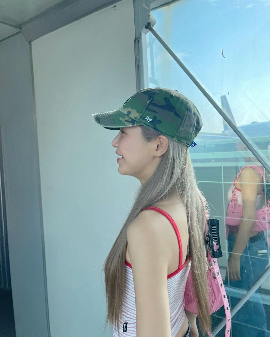 230723.솔라.인스타그램 1.jpg