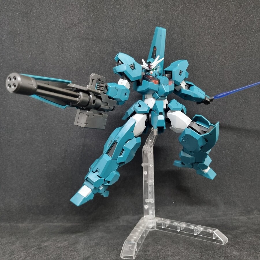 HGWM 건담 르브리스 울 ﻿(GUNDAM LFRITH UR)_11.jpg