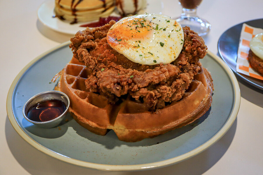 미국 다이너 식당에서 볼 수 있는 요리들.diner_25.jpg