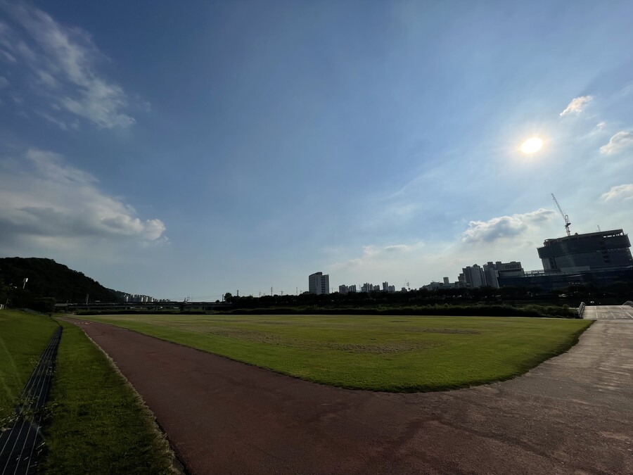 지옥불길 뚫고 포장해 온 꿀꽈배기싸이순살_1.jpg