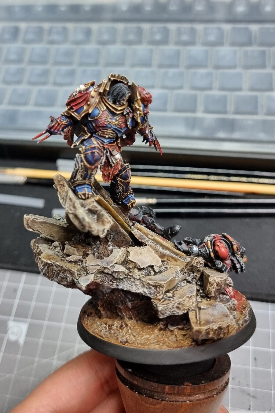 [도색완성] 워해머 헤러시 콘라드 커즈_6.jpg