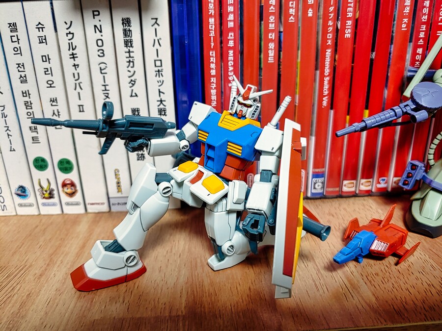 [HG] 건프라 스타터 세트 - 건담 vs.양산형 자쿠_25.jpg