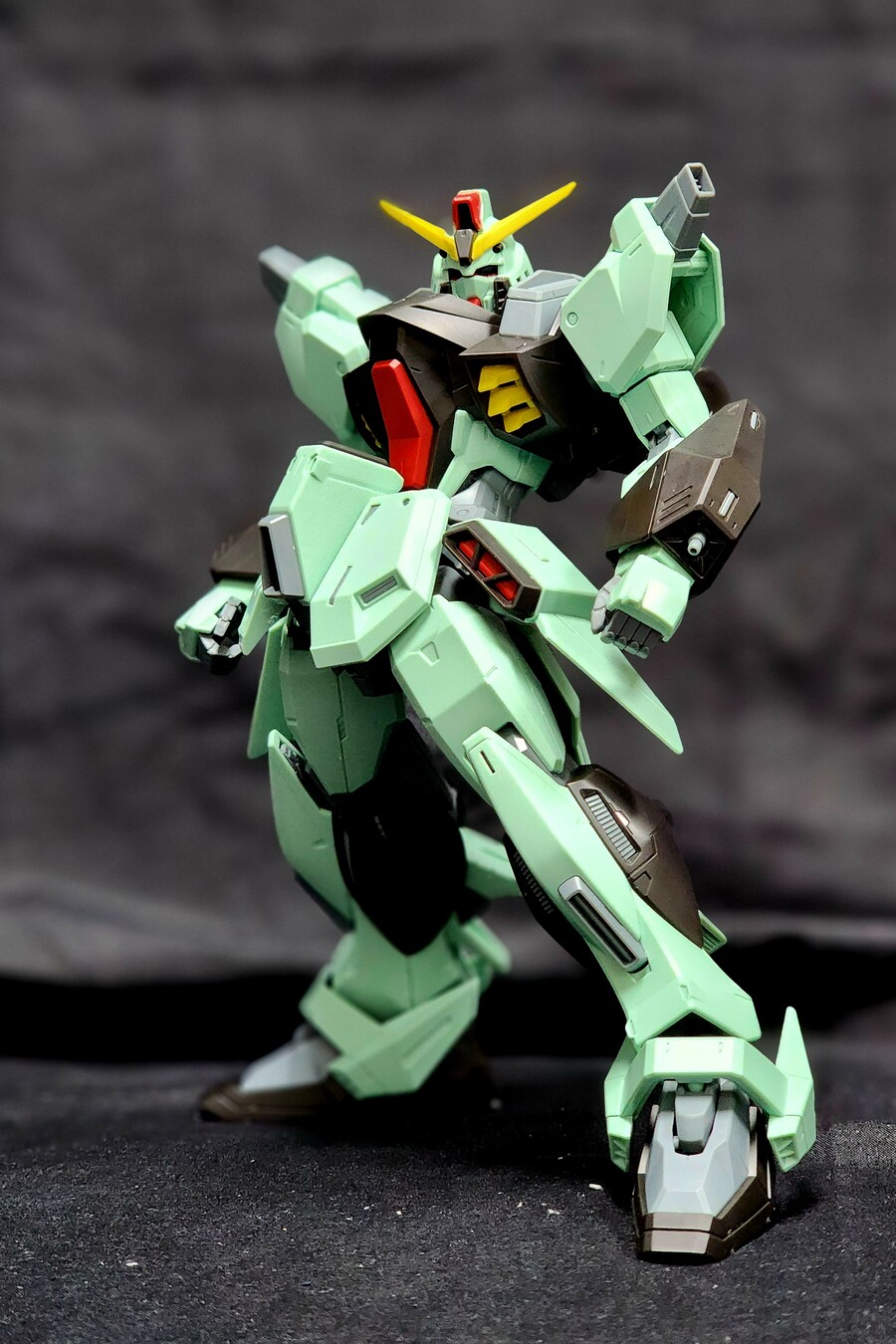 [풀메카닉스] 1/100 GAT-X252 포비든 건담 #언박싱&조립중_15.jpg