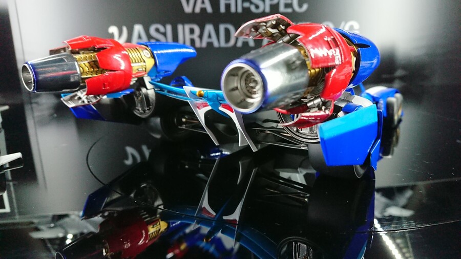 [메가하우스] VA Hi-SPEC 뉴 아스라다 AKF-0/G 전시_3.jpg