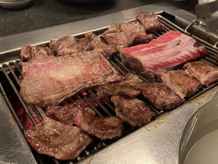 이게 말로만 듣던 수원왕갈비인가요 본수원갈비
