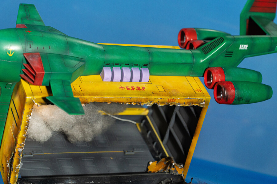 [디오라마] EX 건페리. 카이시덴의 슬픔. 미하루의 죽음._19.jpg