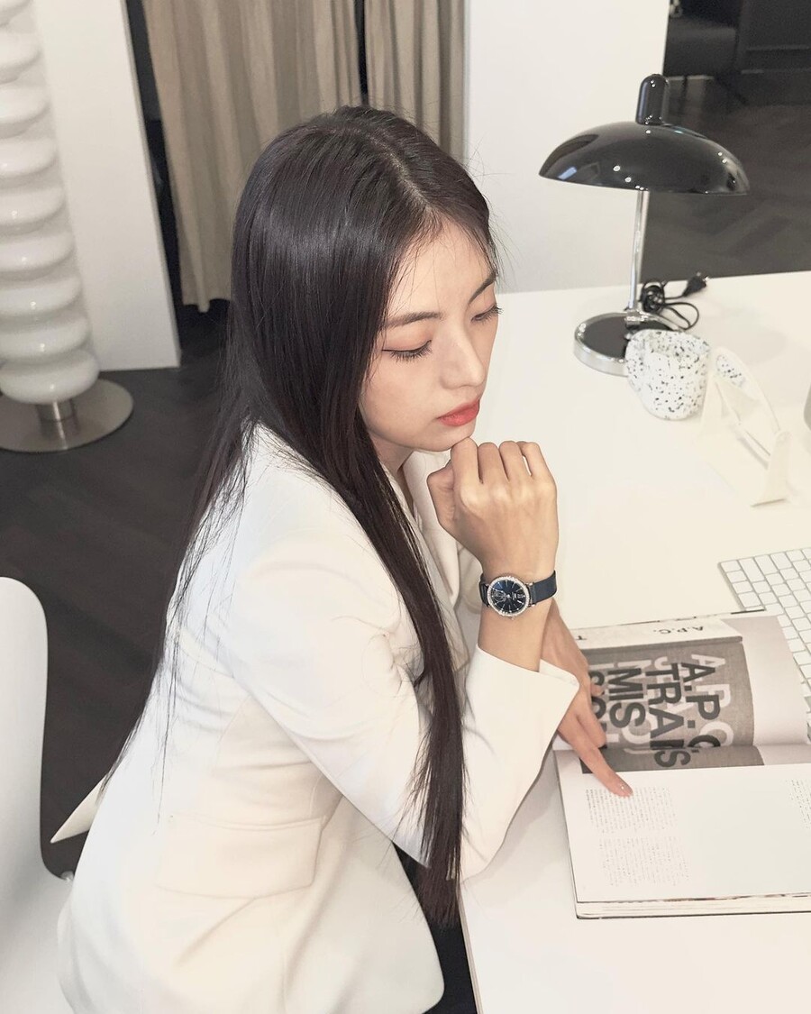 블랙핑크 지수 친언니.jpg_16.jpg