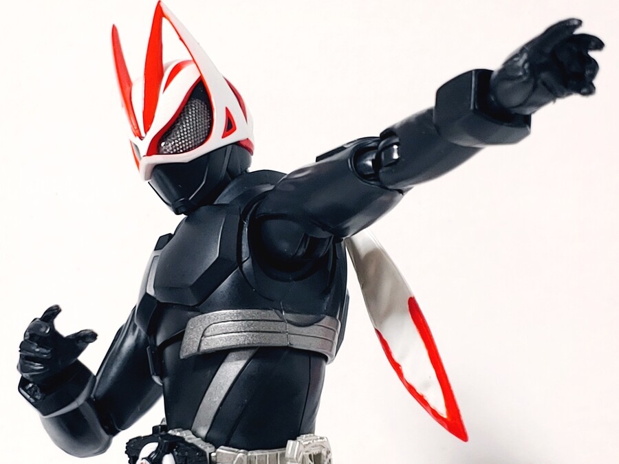 SHF 가면라이더 기츠 (엔트리 레이즈 폼)_8.jpg