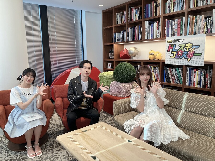 럽라) [성우] 리유 내한 발표 기념 랜덤짤_28.jpg