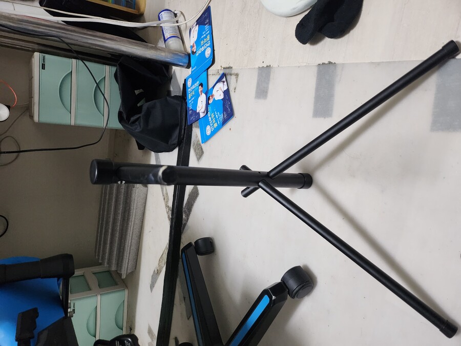 [자전거]이런 스탠드가 있어서 한 번 사봄._3.jpg