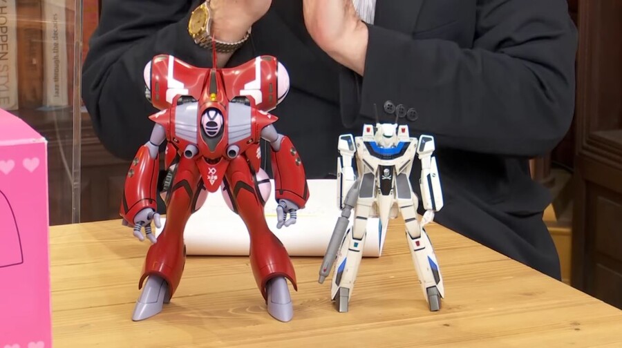 [하세가와] 마크로스 1/72 쿼드란 로우(밀리아 기) 도색 샘플 소개 영상_8.jpg