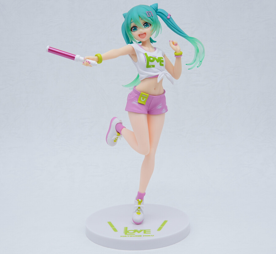 세가 '하츠네 미쿠 라이브 응원' 피규어_4.jpg