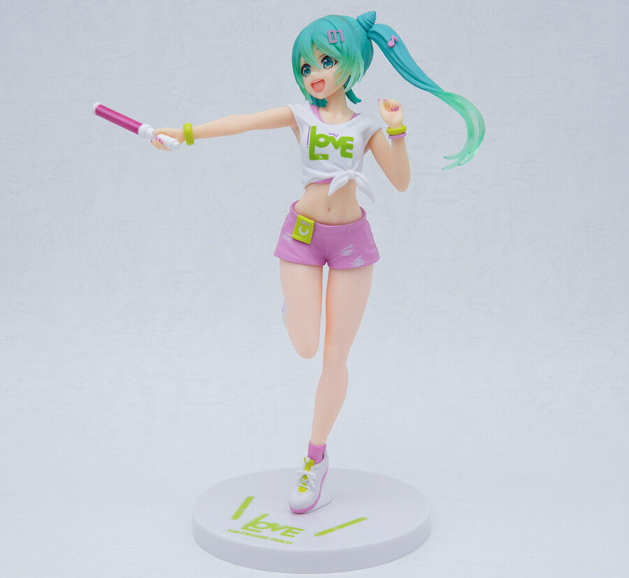 세가 '하츠네 미쿠 라이브 응원' 피규어_5.jpg
