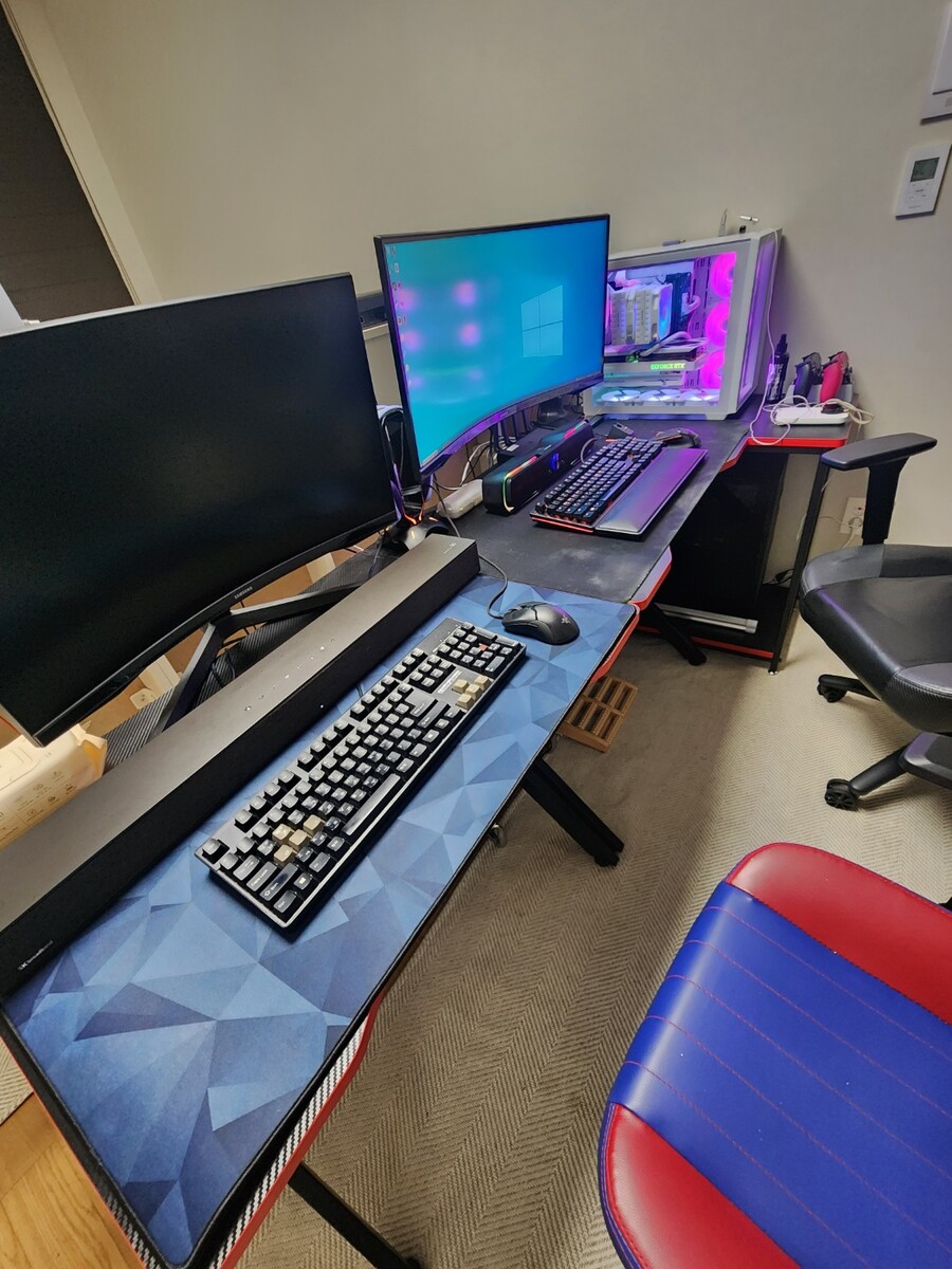 에이픽스 책상2개와 사이드테이블 조합입니다_1.jpg