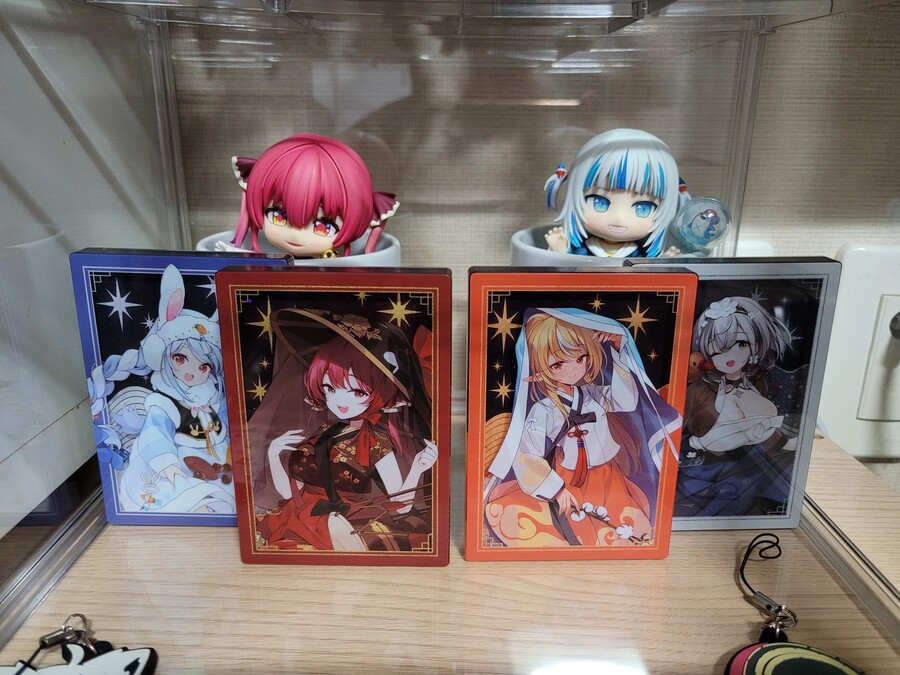 버튜버)내 홀로굿즈는 오늘을 위한 빌드업이 되었다!_1.jpg