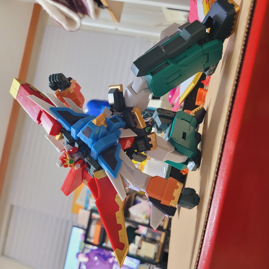 [모데로이드]정의에서 태어나 정의로 살아온지 어느덧 60년_5.jpg