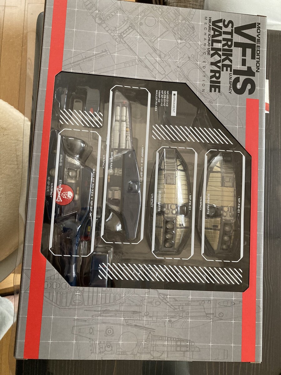 [혼웹한정] DX 초합금 VF-1S (히카루기) 메카닉 에디션 구성품 해외 이미지_4.jpeg