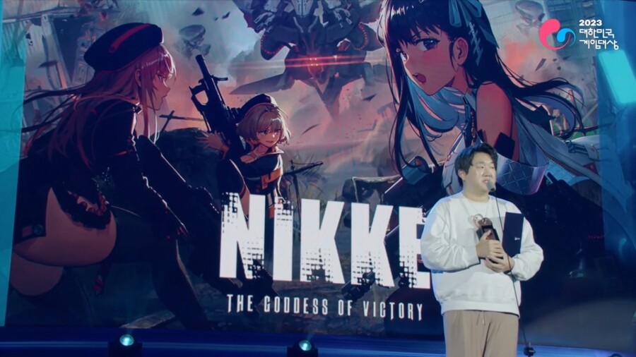 니케) 형석이 살 많이쪘네_1.jpg