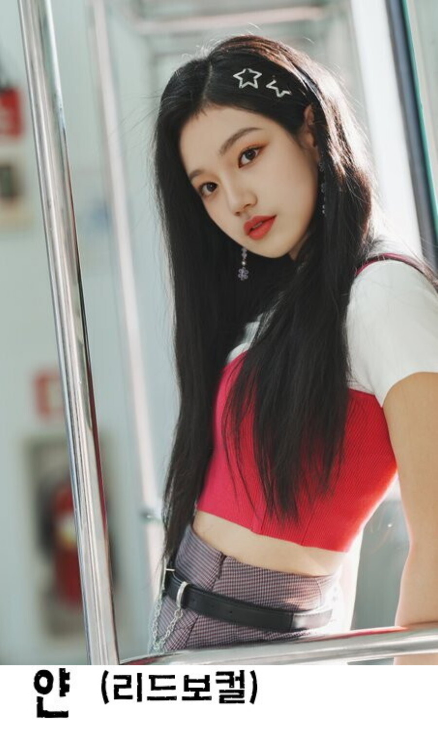 22일 프리데뷔 5인조 걸그룹 아이아이아(iii) 전원 공개_4.jpg