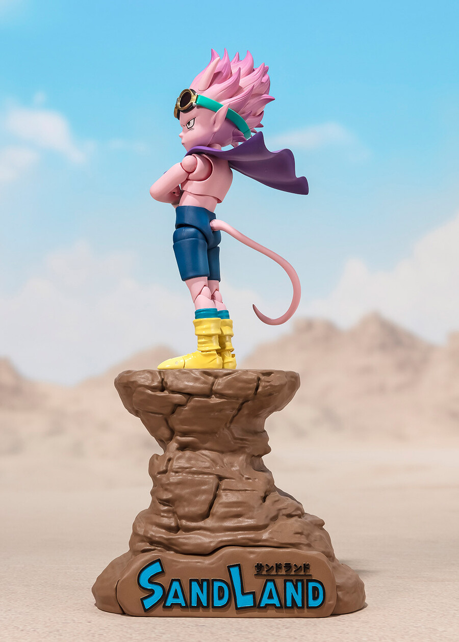 토리야마 아키라 원작 샌드 랜드 게임 한정판 피규어 사진_1.jpg