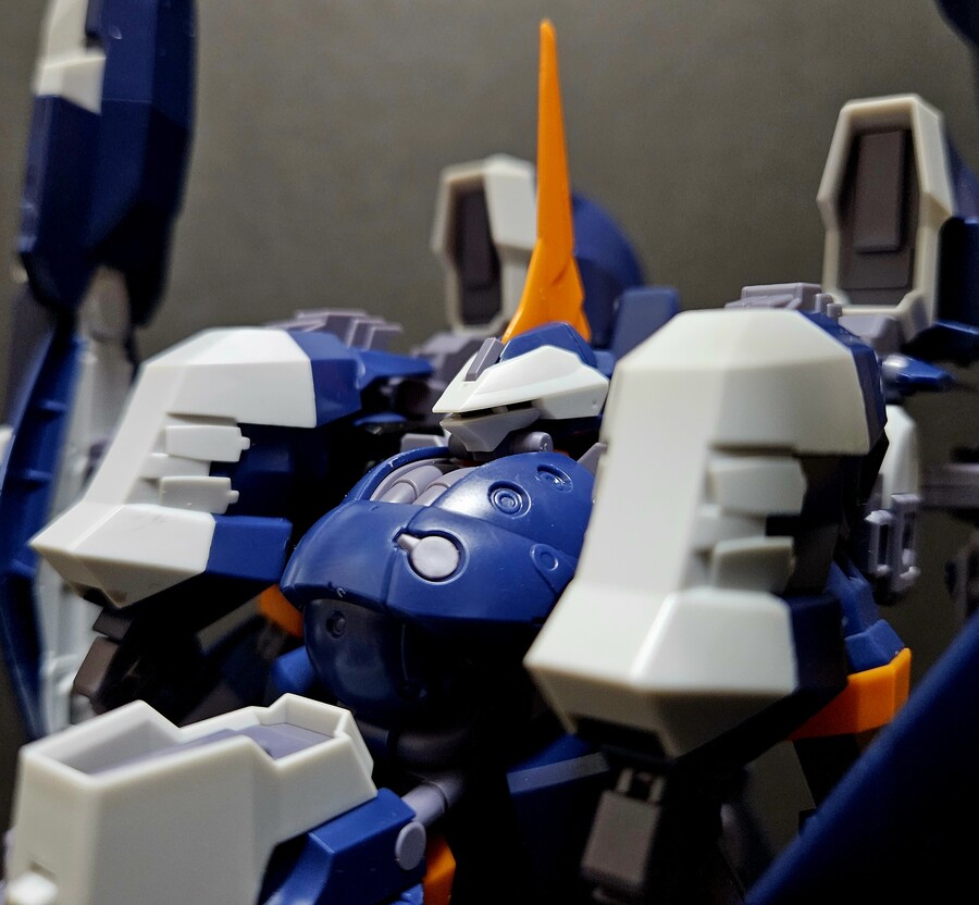 HGUC 아쿠아 바잠(리부트) 입니다_2.jpg