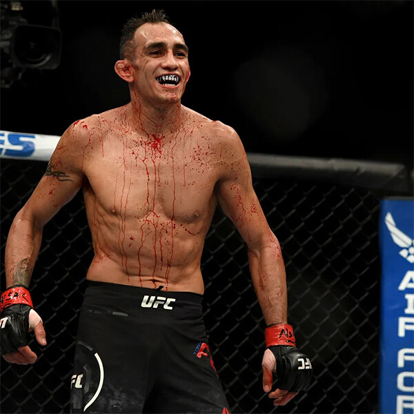 격투기 팬들이 은퇴를 바라고 있는 UFC 선수 ㄷㄷ...JPG_1.jpg