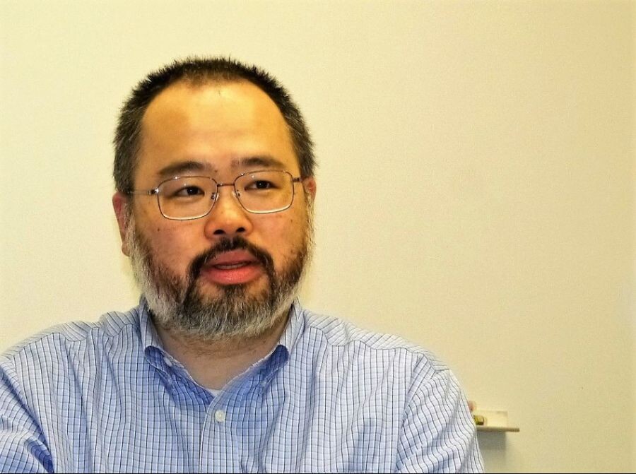 후방) 메이드 인 어비스 작가 근황_1.jpg