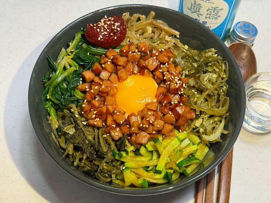집에서 막 비벼먹는 비빔밥_6.jpg