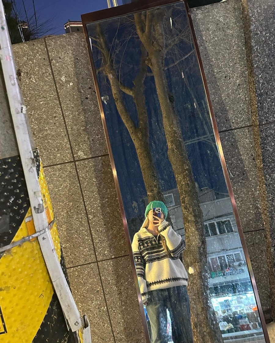 231225.휘인.인스타그램 09.jpg