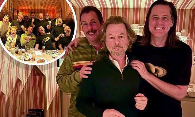 짐 캐리 근황.jpg_1.jpg