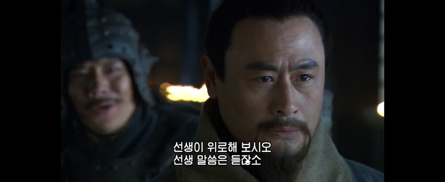 삼국지)스압]불효자 조조와 개소리하는 순욱_12.jpg