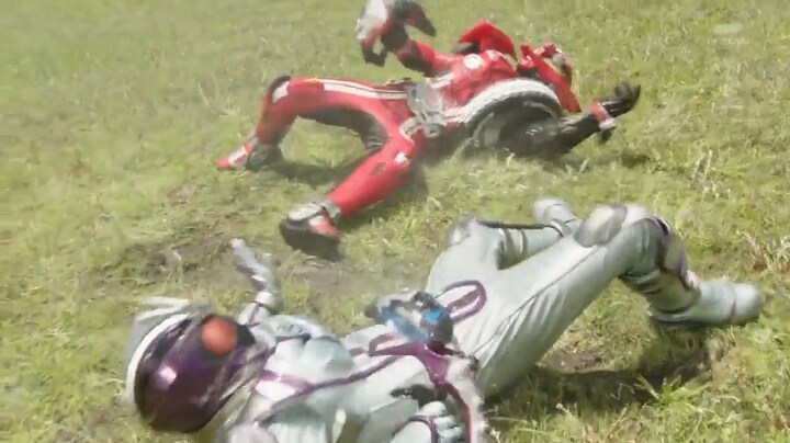 [가면라이더 더블, 드라이브] 고화력 광역기 vs 고속이동_22.jpg